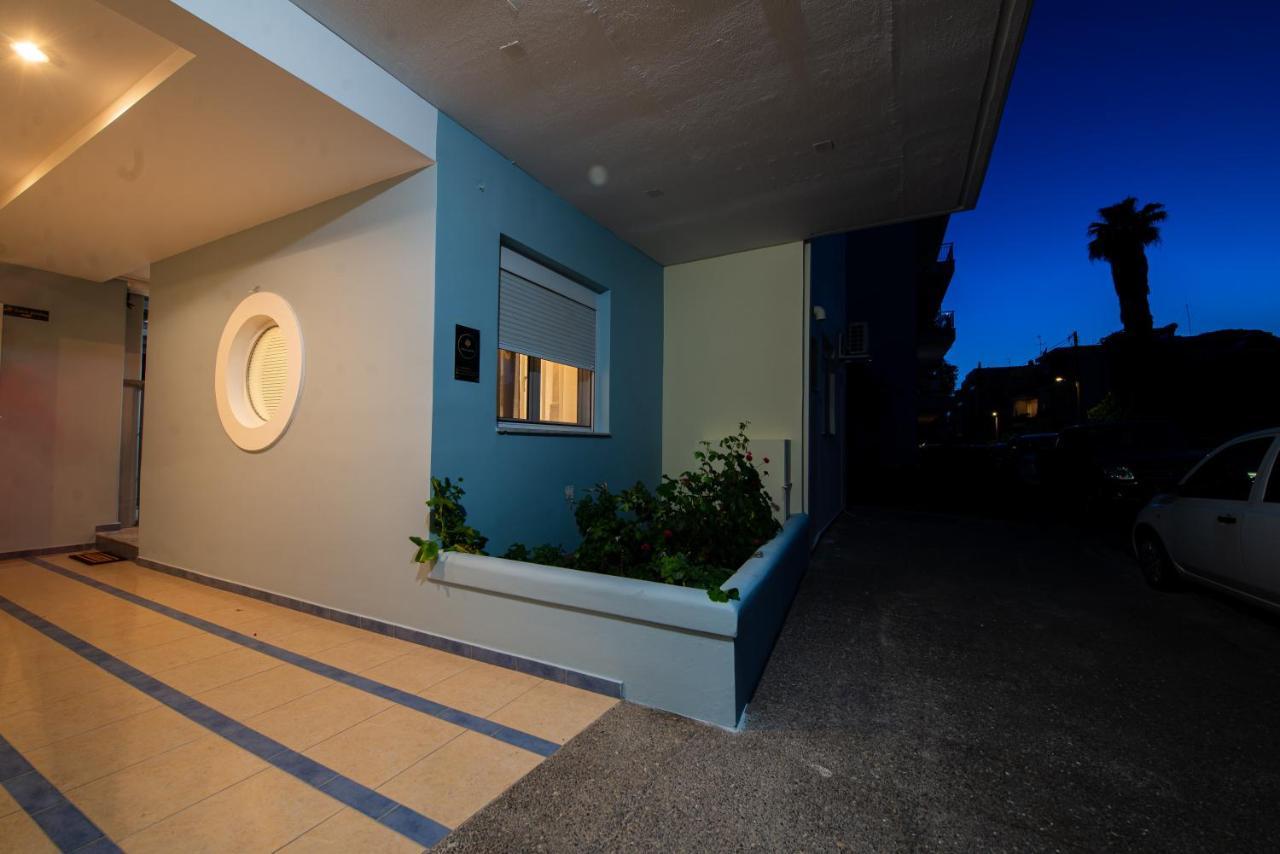 Lemon Garden Stylish Private Apartment Kalamata Exterior foto